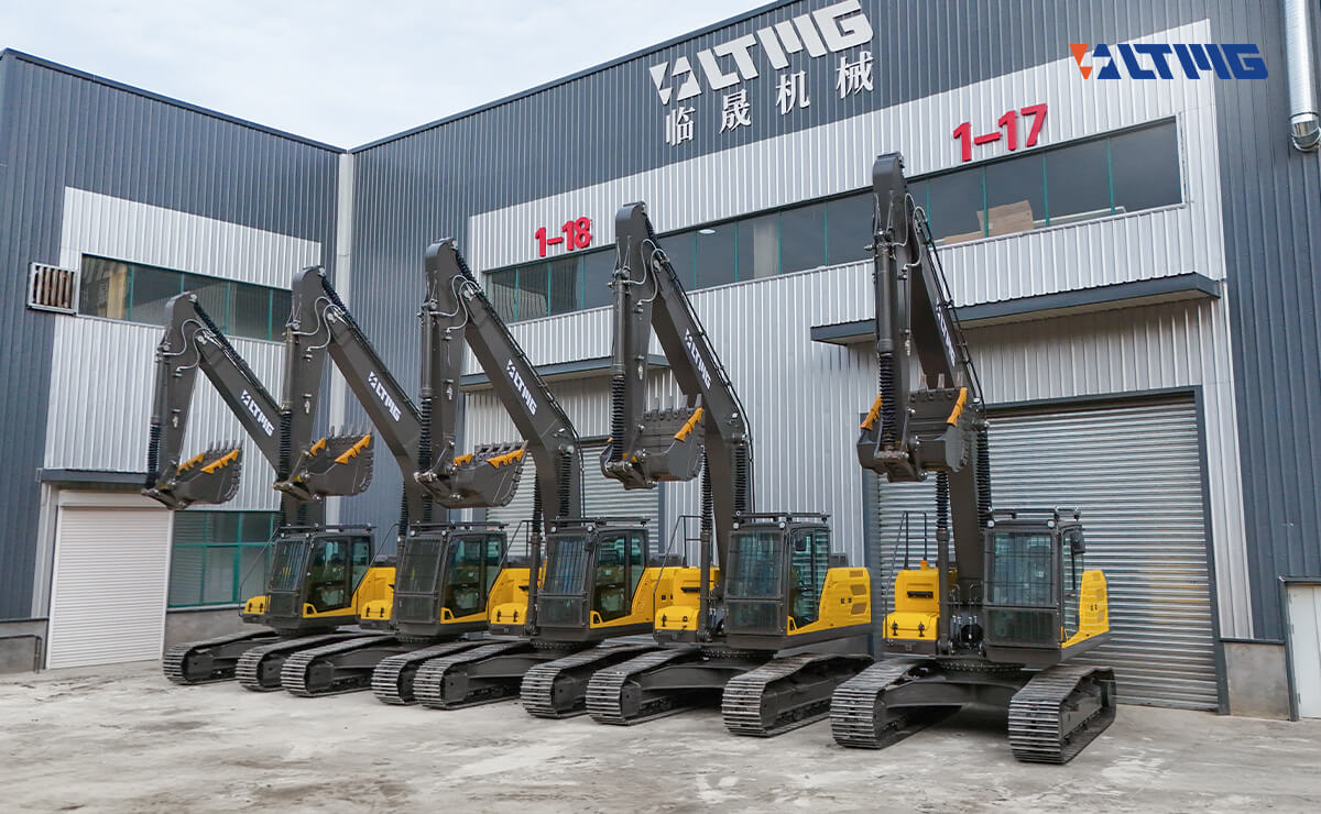 LTE230 Excavator